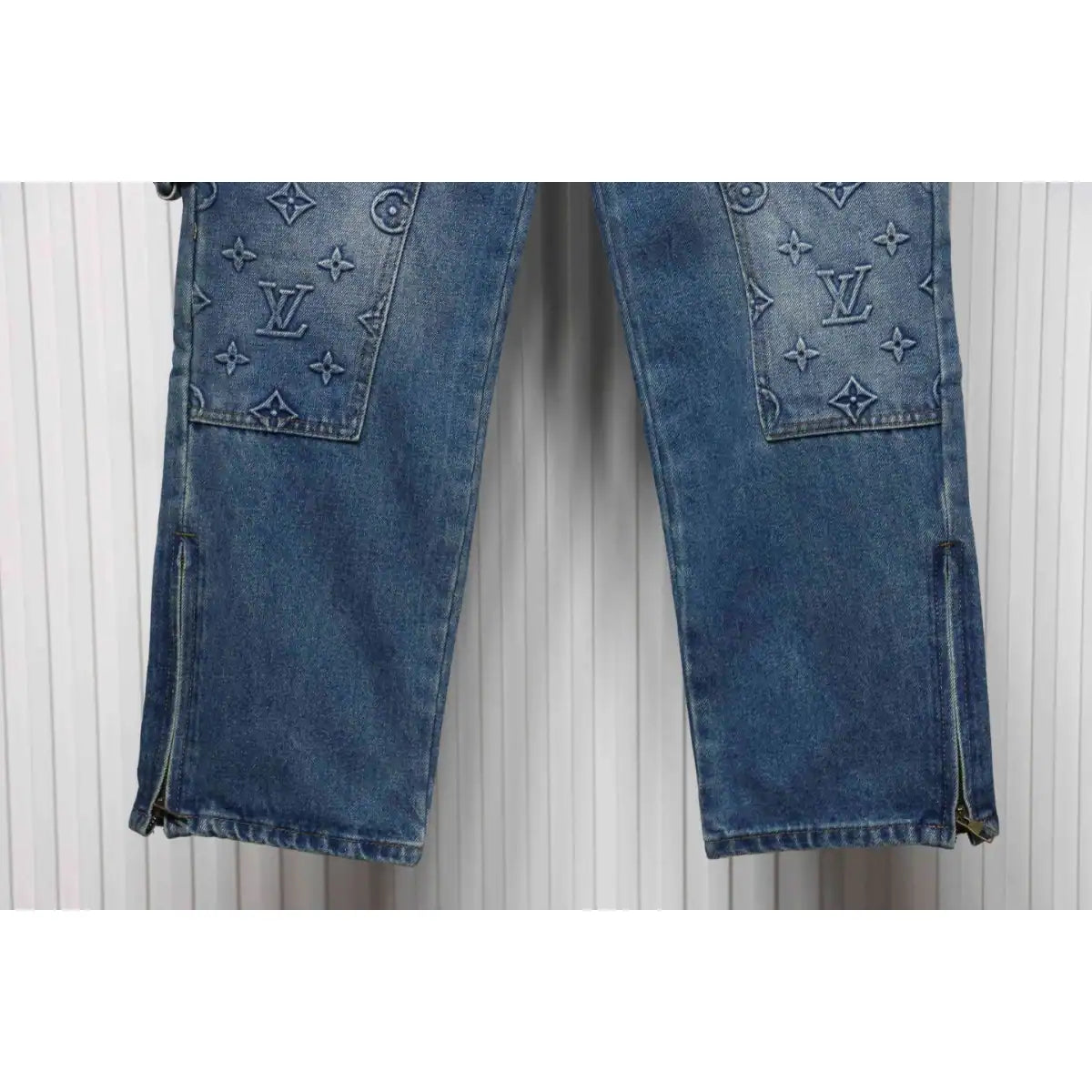 Louis Vuitton Embossed Jeans Dark Blue – LVJ001