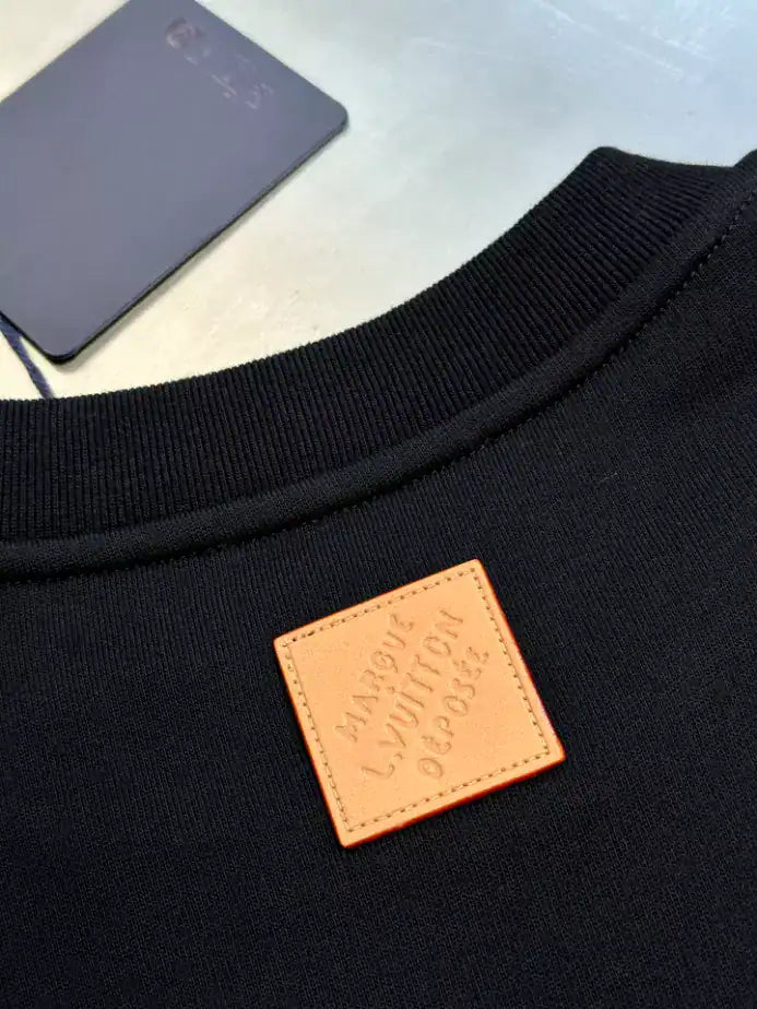 Louis Vuitton Embroidered Long-Sleeved Sweatshirt – LH104