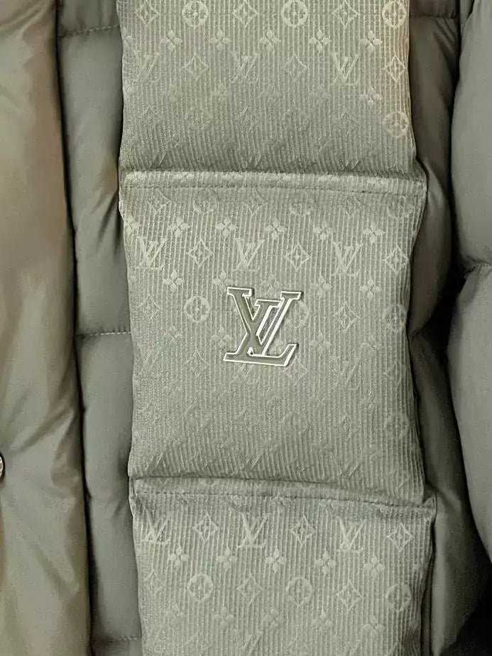 Louis Vuitton Jacket – LVC65