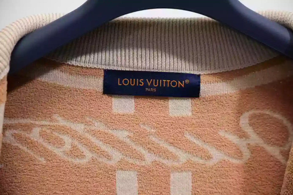 Louis Vuitton Knit Track Top – LVC60