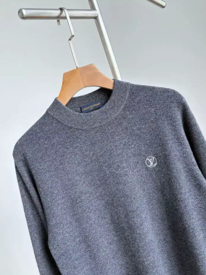 Louis Vuitton Knitted Crewneck – LH100
