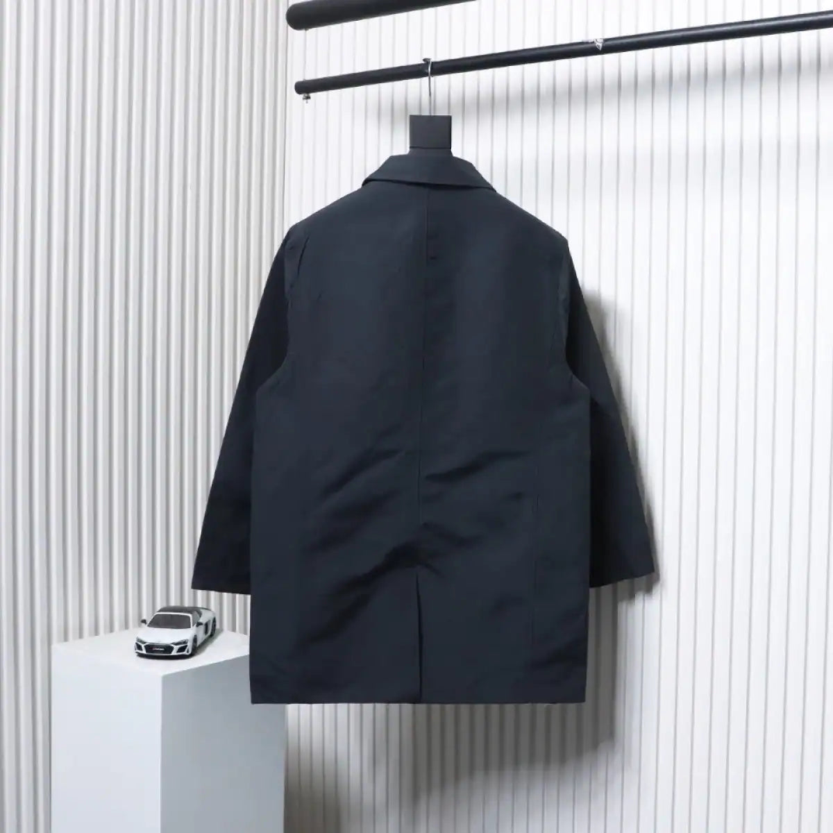 Louis Vuitton LV Jacket 23FW Reversible Mid-Length Black – LVC94