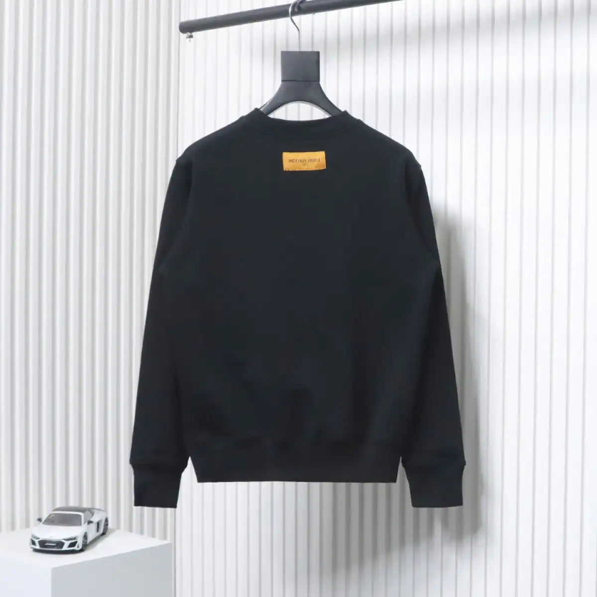 Louis Vuitton LV Sweatshirt Chain Embroidery Crew Neck – LH111