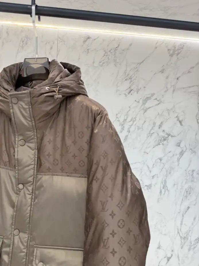 Louis Vuitton Monogram Padded Light Blouson – LVC70