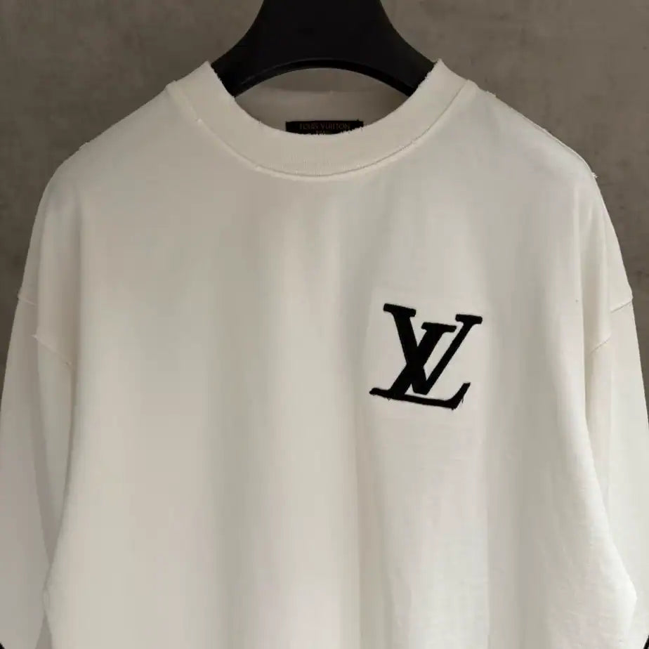 Louis Vuitton Sweatshirt – LH102