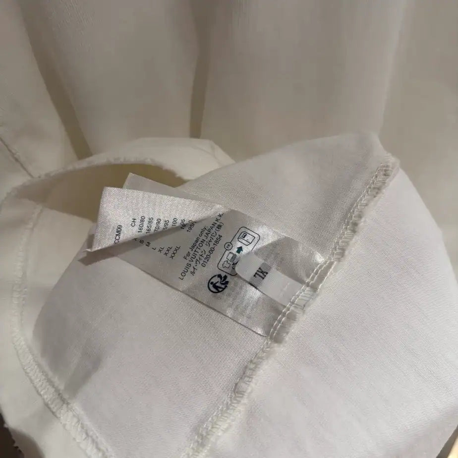 Louis Vuitton Sweatshirt – LH102