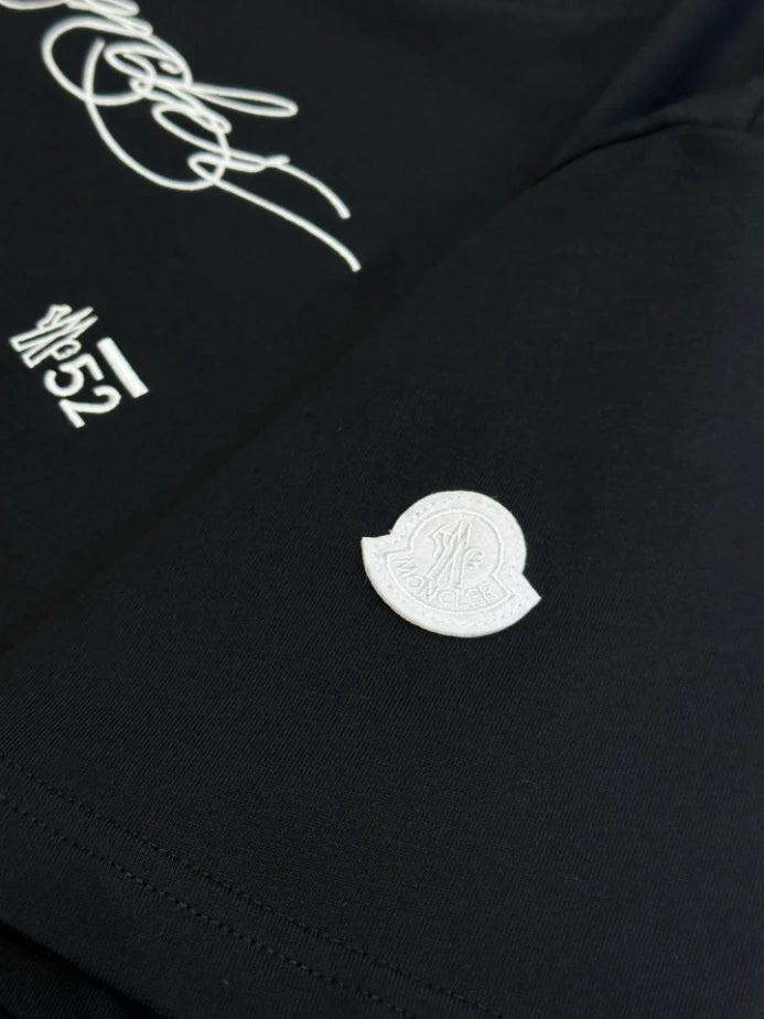MONCLER BLACK EMBROIDERED CURSIVE LOGO COTTON T-SHIRT – MCT031