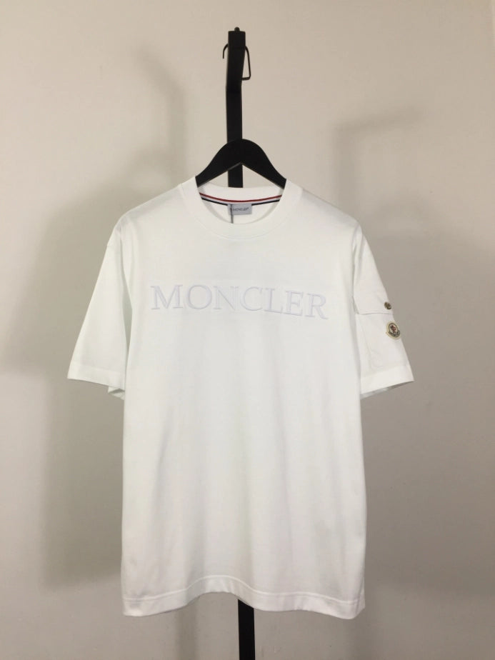 MONCLER LOGO-PRINT COTTON T-SHIRT – MCT006