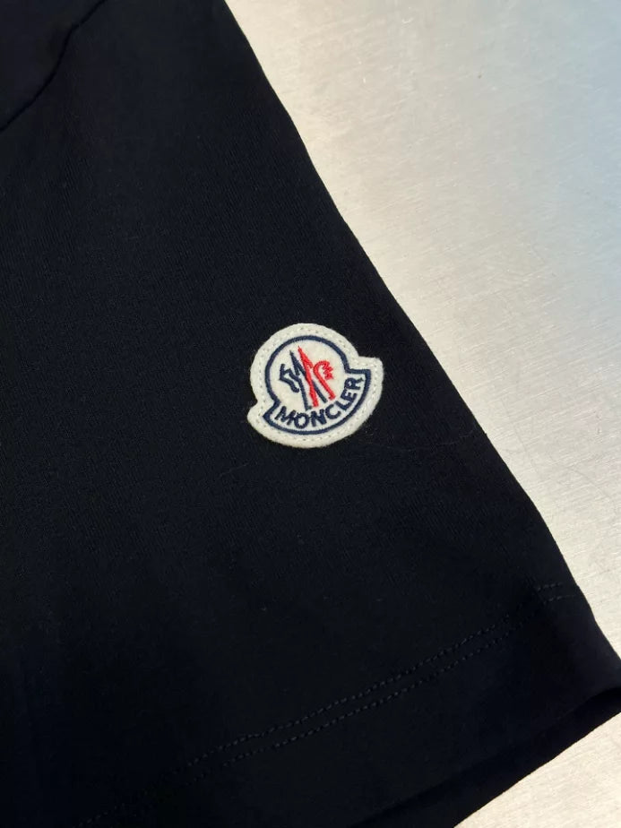 MONCLER LOGO-TRIMMED COTTON T-SHIRT – MCT023