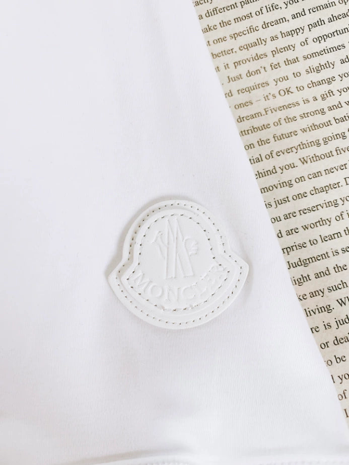 MONCLER T-SHIRT – MCT060