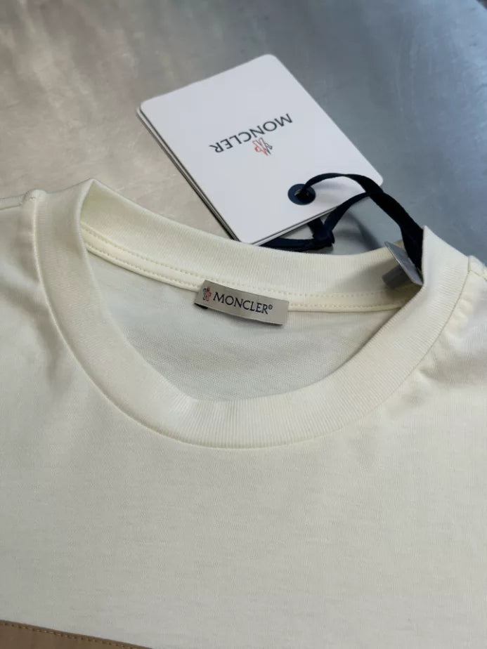 MONCLER WHITE SAFARI WARDROBE PRINT COTTON T-SHIRT – MCT024