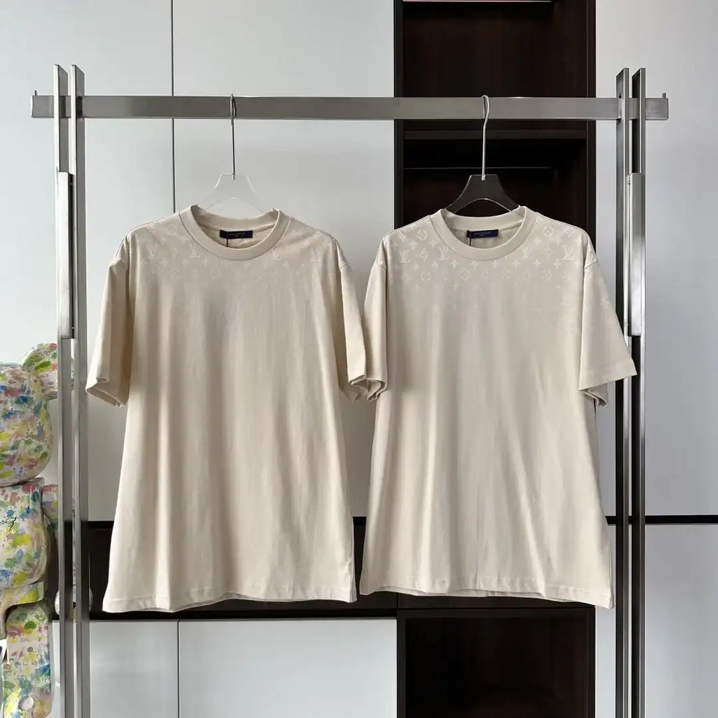 MONOGRAM GRADIENT T-SHIRT IN LIGHT BEIGE – LVTS109