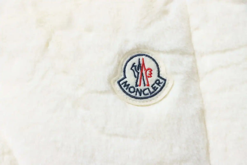 Moncler Arques Quilted Fleece Down Vest White – MC157