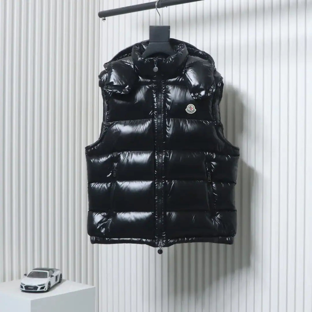Moncler Bormes Hooded Down Vest Black – MC177