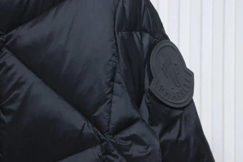Moncler Diamond Cut Down Jacket Black – MC162