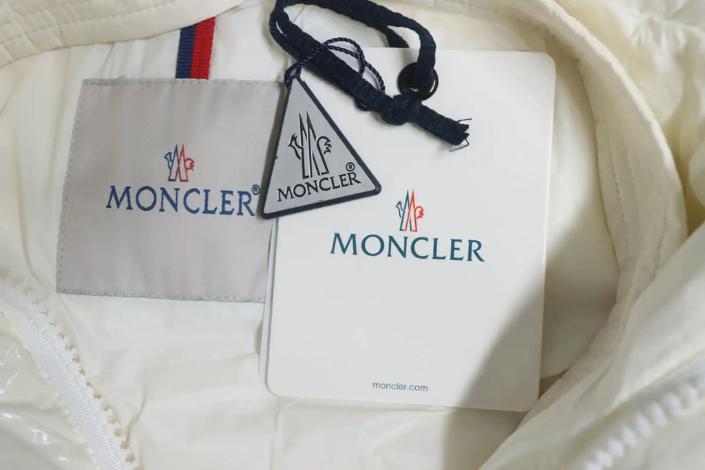 Moncler Glossy Down Jacket White – MC185