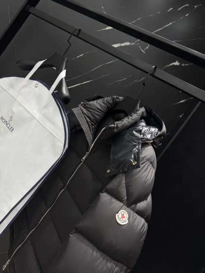 Moncler Jacket – MC149