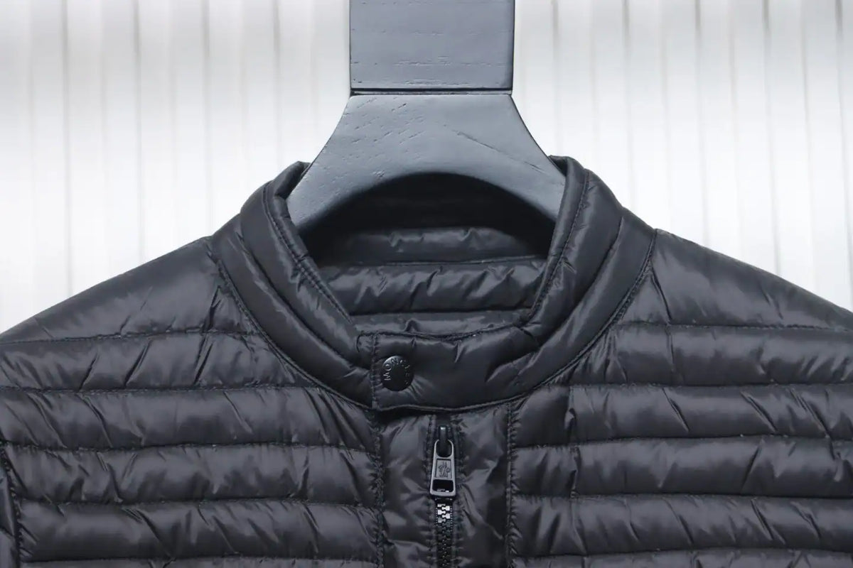 Moncler Lightweight Classic Down Jacket Black – MC164