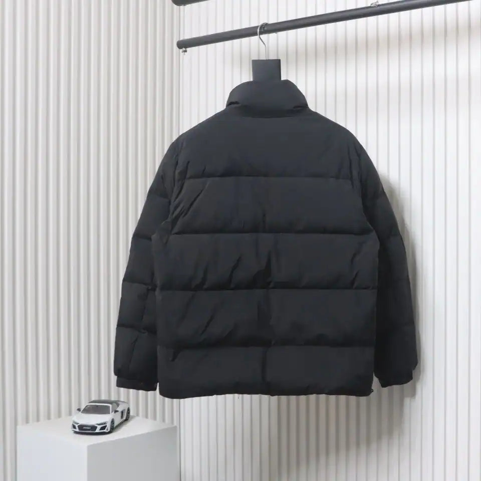 Moncler Micro-Logo Zipper Stand Collar Down Jacket Black – MC168