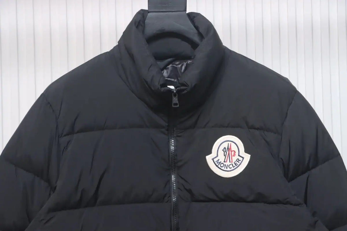 Moncler Micro-Logo Zipper Stand Collar Down Jacket Black – MC168