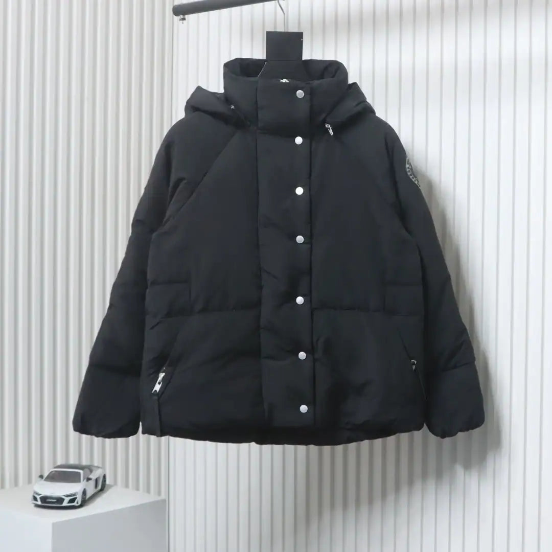 Moncler Sleeve Badge Solid Zip Down Jacket Black – MC167
