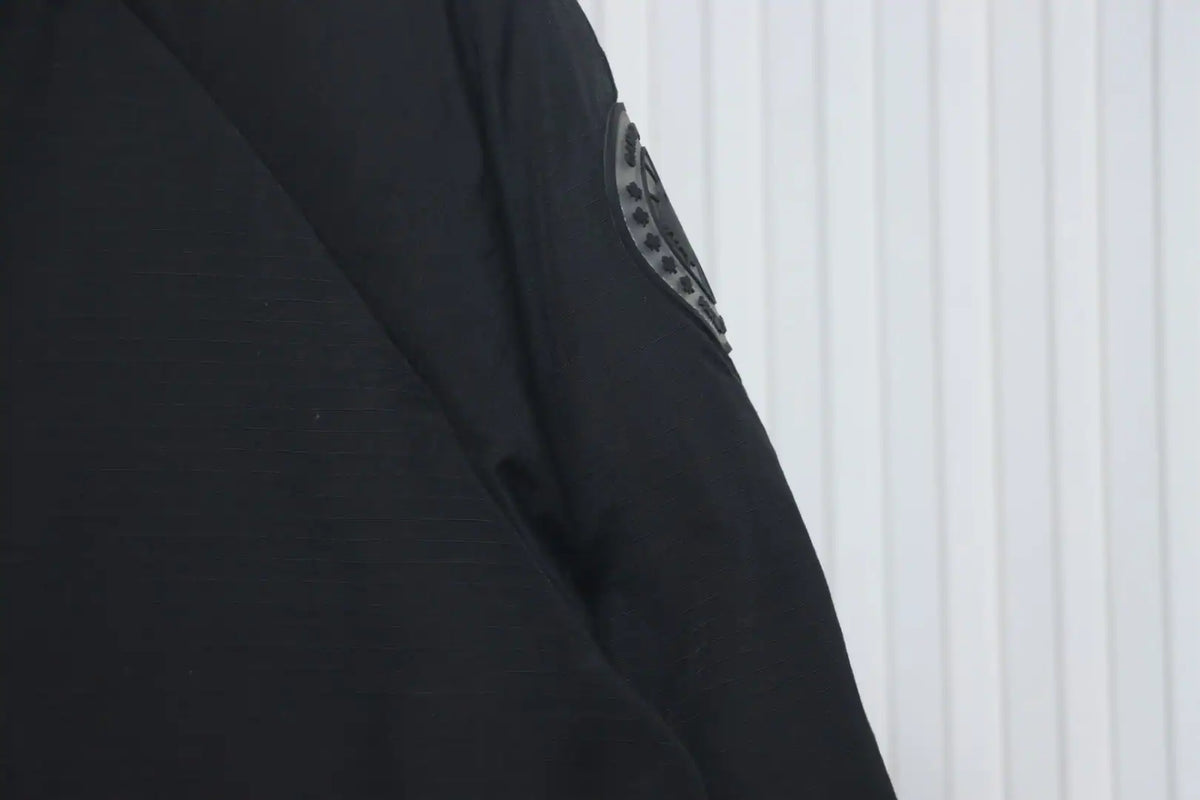 Moncler Sleeve Badge Solid Zip Down Jacket Black – MC167