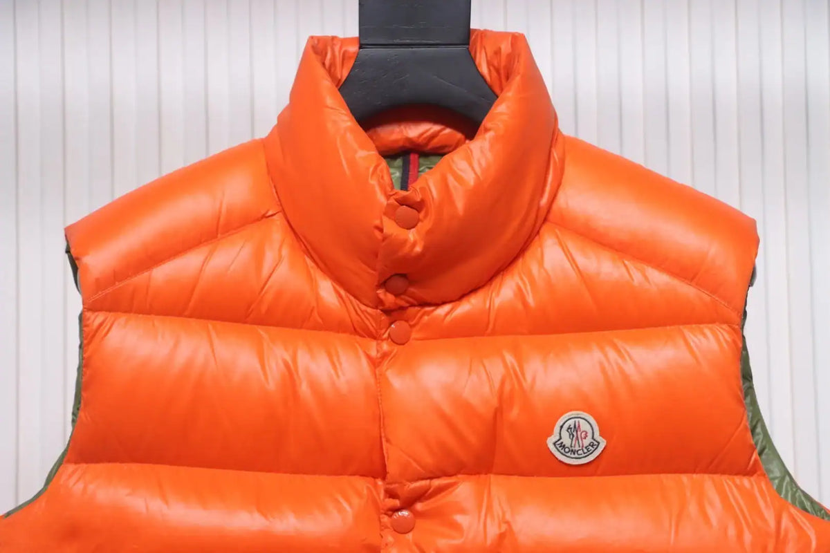 Moncler Tibb Down vest Bright Orange – MC155
