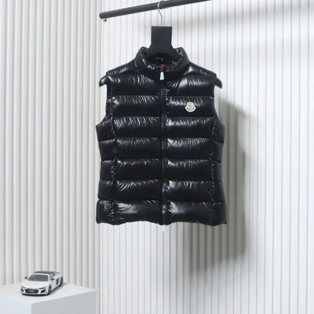 Moncler Women’s Ghany Mock Neck Down Vest Black – MC178