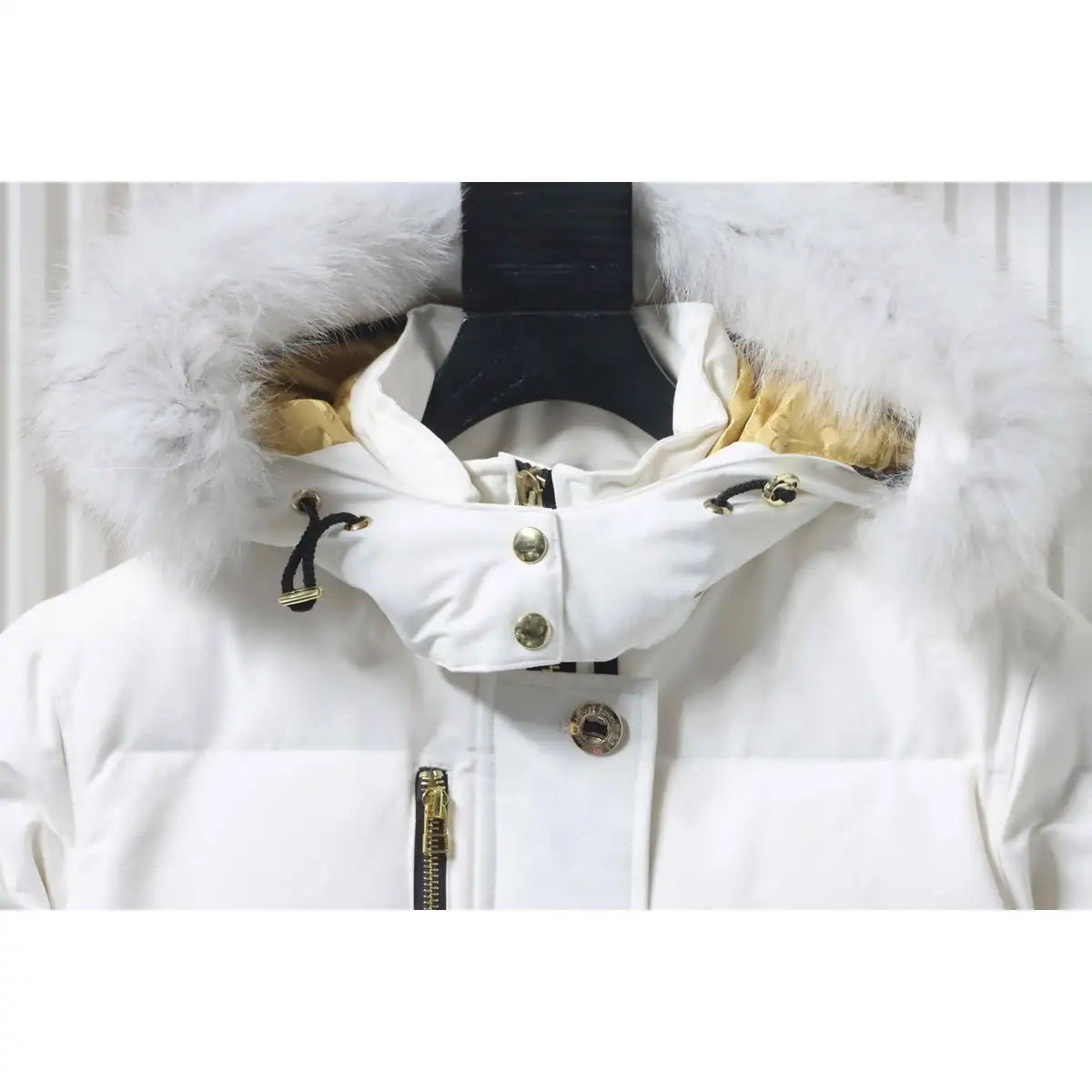 Moose Knuckles 3Q Gold Scissors White Down Jacket – MKC005