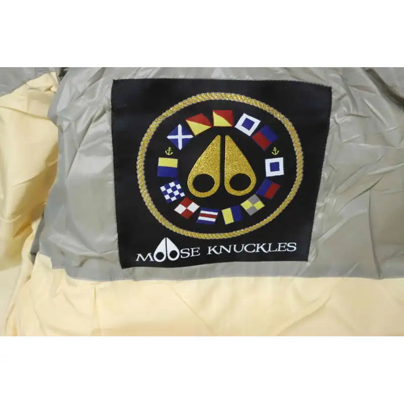 Moose Knuckles Gold Scissors Stand Collar Large Plaid Gray Down Jacket – MKC020