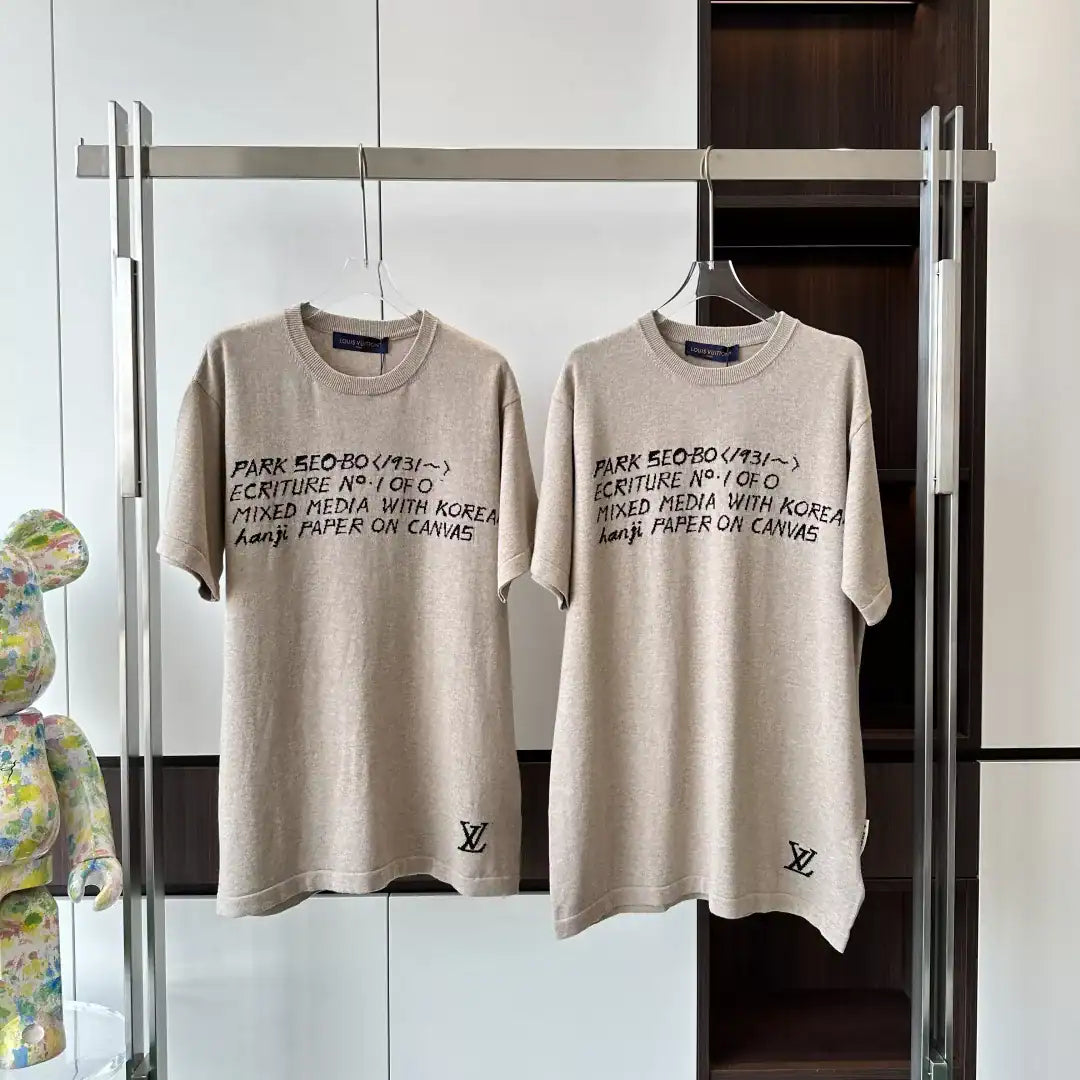 PARK SEO BO SHORT SLEEVED COTTON CREWNECK – LVTS128