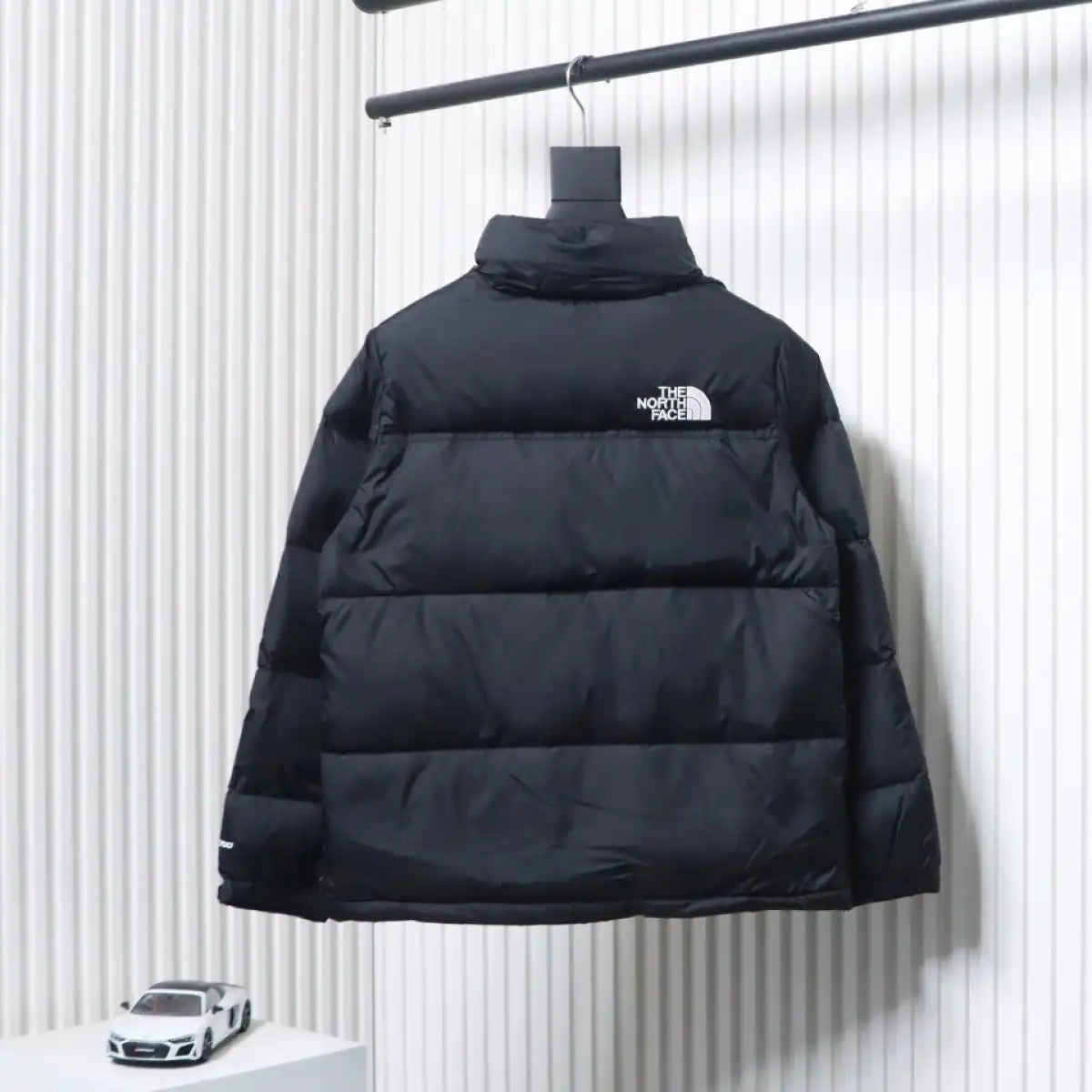 The North Face 96 Basic Down Jacket All Black – TNC004