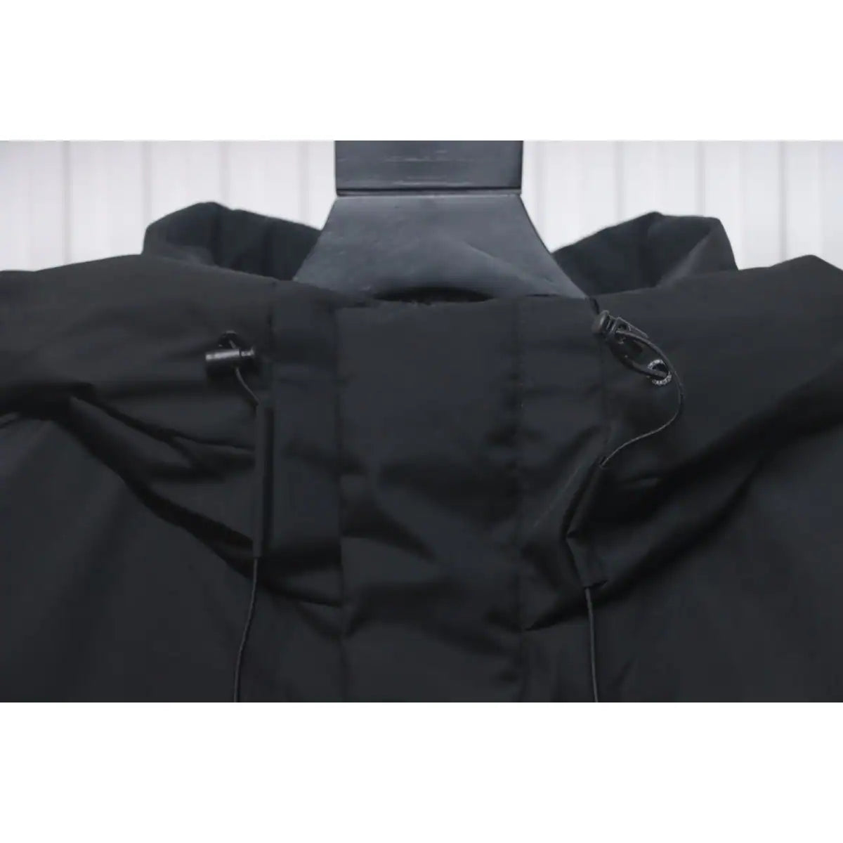 The North Face POLAR Waterproof and Windproof Workwear Multi-pocket Drawstring Hooded Down Jacket Black – TNC028