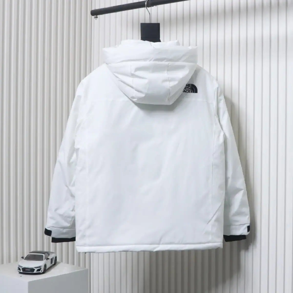 The North Face POLAR Waterproof and Windproof Workwear Multi-pocket Drawstring Hooded Down Jacket White – TNC019