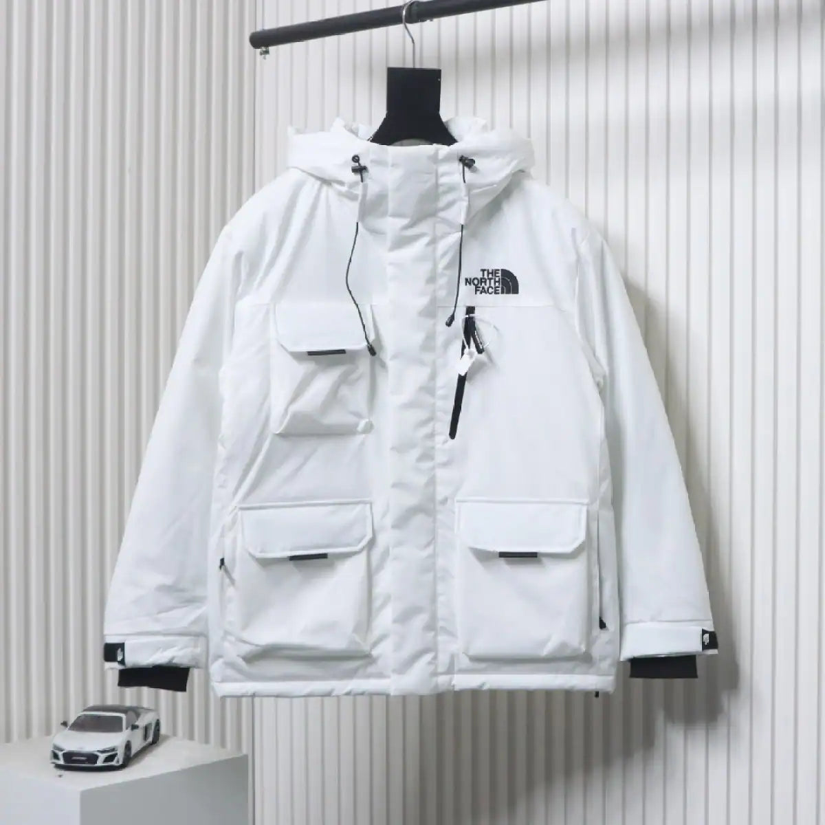 The North Face POLAR Waterproof and Windproof Workwear Multi-pocket Drawstring Hooded Down Jacket White – TNC019