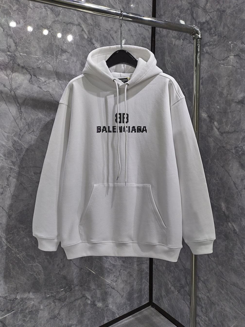 BALENCIAGA BB LOGO HOODIE – BH007