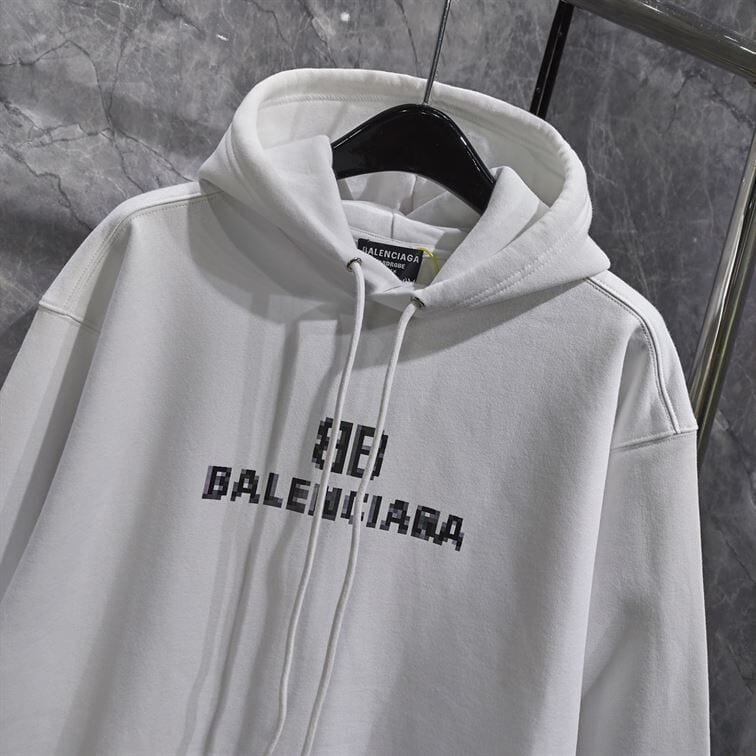 BALENCIAGA BB LOGO HOODIE – BH007