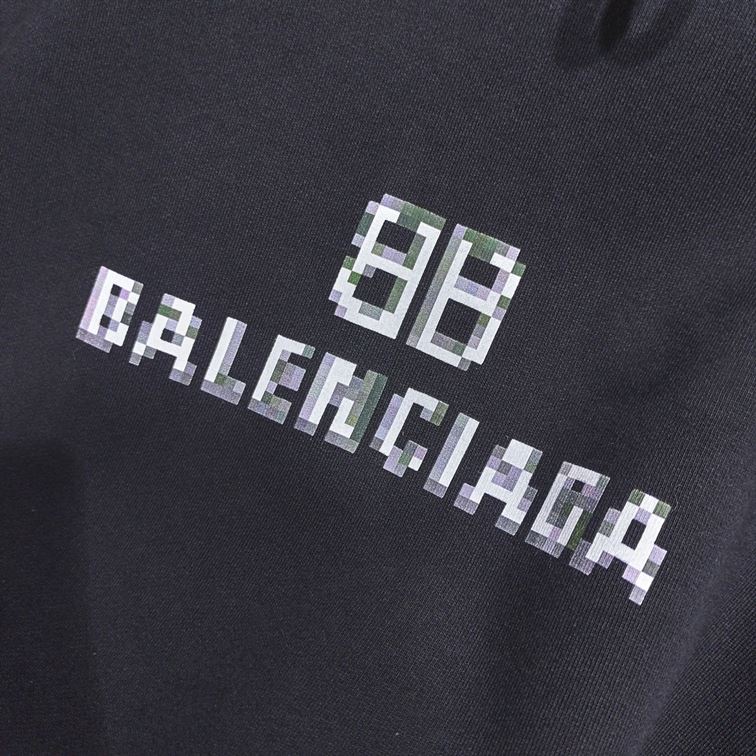 BALENCIAGA BB LOGO HOODIE – BH013