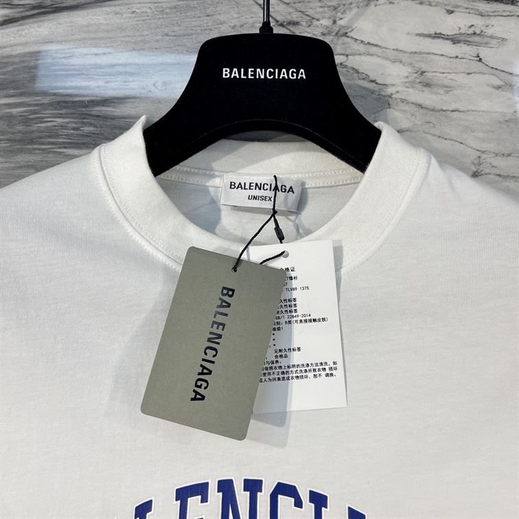 BALENCIAGA COLLEGE T-SHIRT MEDIUM FIT IN WHITE – BAS009