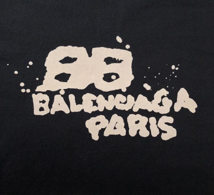 BALENCIAGA HAND DRAWN BB ICON T-SHIRT MEDIUM FIT IN BLACK – BAS013