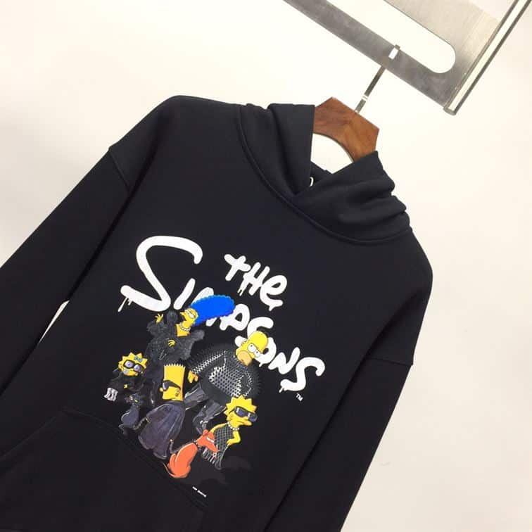 BALENCIAGA MEN SIMPSONS TM AND 20TH TELEVISION HOODIE WIDE FIT IN BLACK – BH014