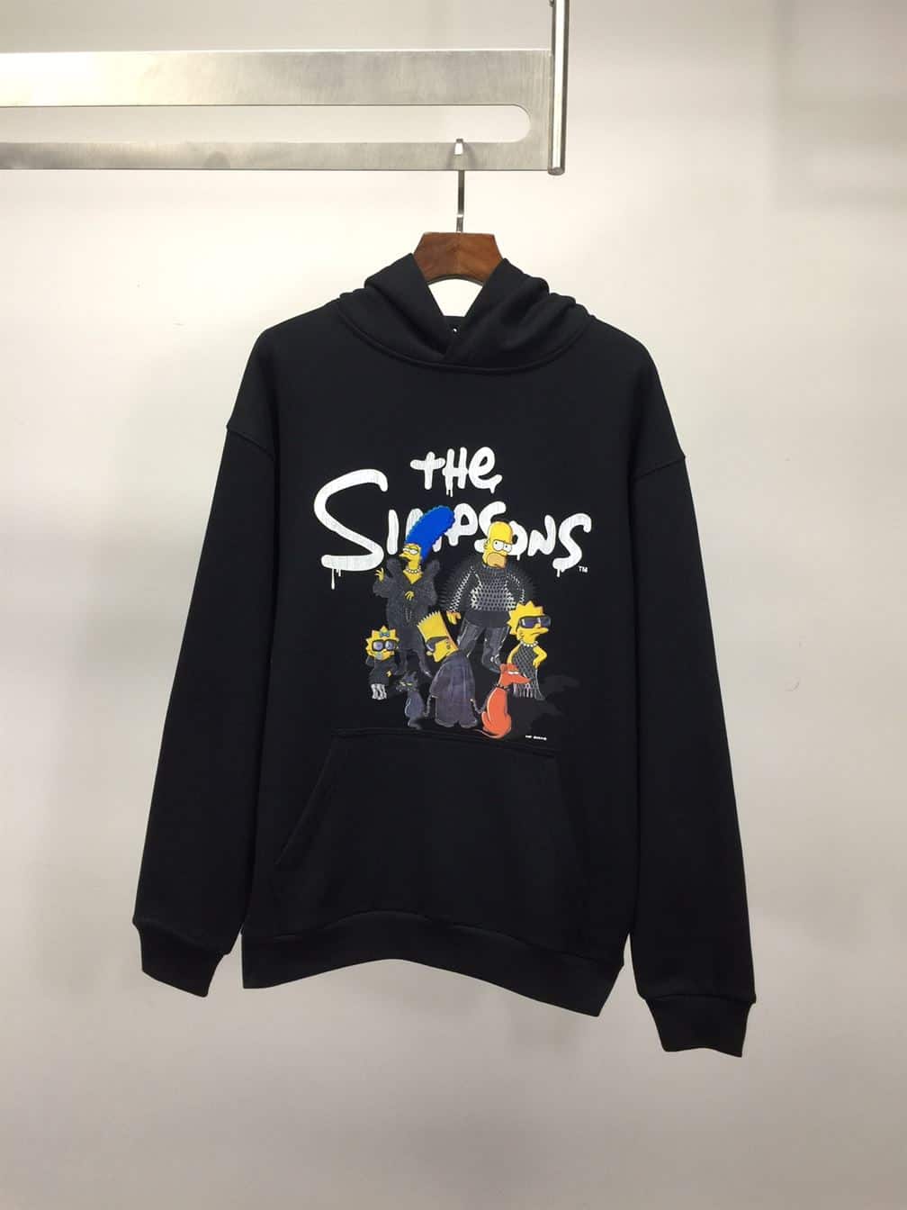 BALENCIAGA MEN SIMPSONS TM AND 20TH TELEVISION HOODIE WIDE FIT IN BLACK – BH014