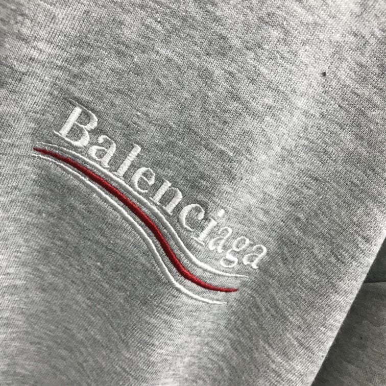 BALENCIAGA MEN’S POLITICAL CAMPAIGN T-SHIRT LARGE FIT IN GREY – BAS021
