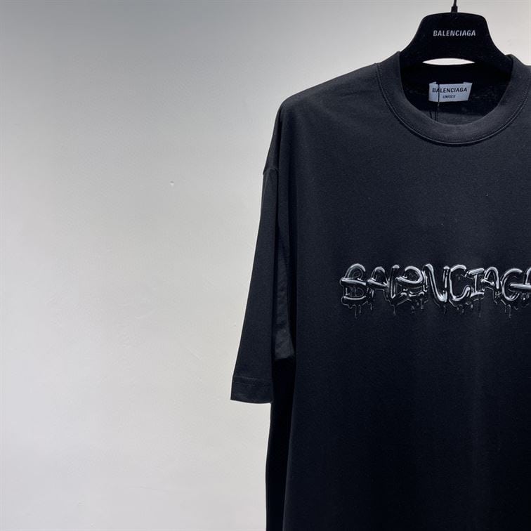 BALENCIAGA  MEN’S SLIME T-SHIRT MEDIUM FIT IN BLACK – BAS011