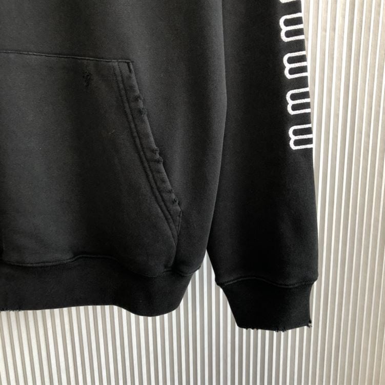 BALENCIAGA PARIS ICON HOODIE MEDIUM FIT IN BLACK – BH002
