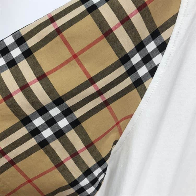 BURBERRY CHECK SLEEVE COTTON OVERSIZED T-SHIRT IN WHITE – BRS010