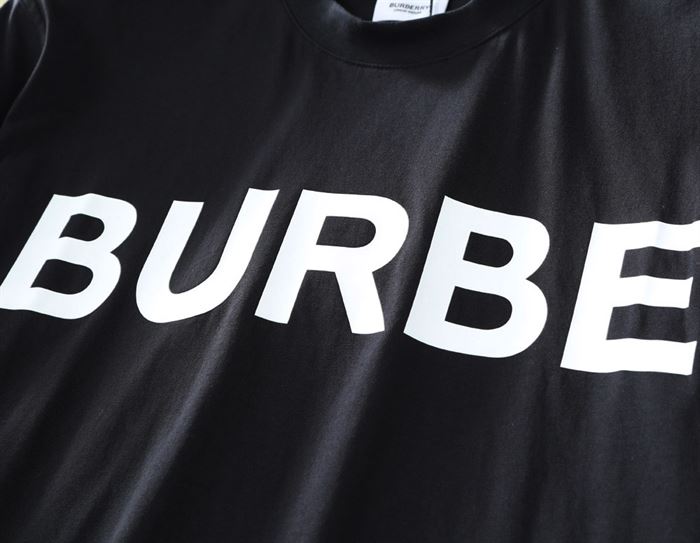 BURBERRY HORSEFERRY PRINT COTTON OVERSIZED T-SHIRT – BRS001