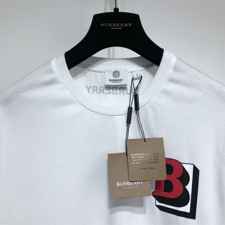 BURBERRY LETTER GRAPHIC COTTON OVERSIZED T-SHIRT – BRS019