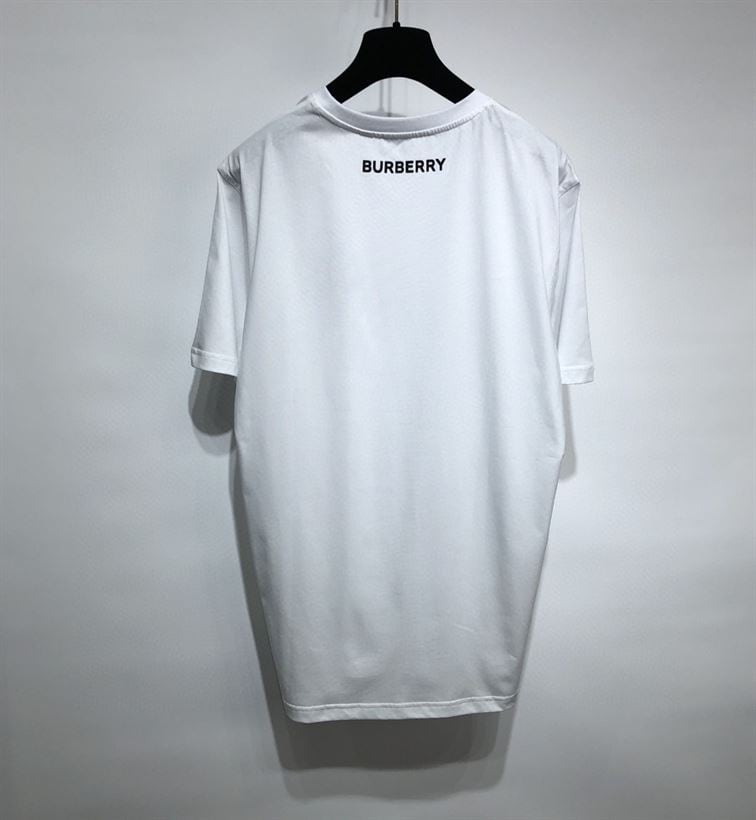 BURBERRY LETTER GRAPHIC COTTON OVERSIZED T-SHIRT – BRS019