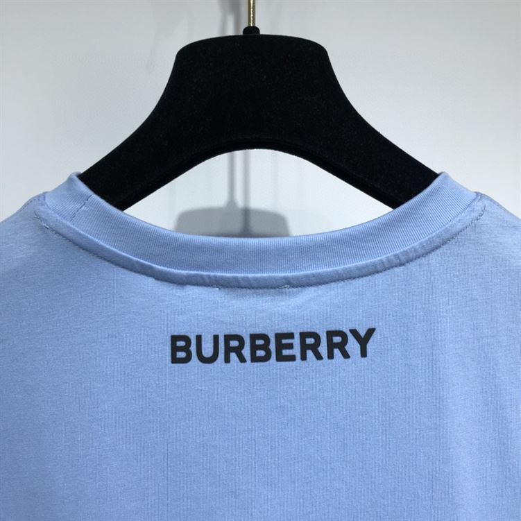 BURBERRY LETTER GRAPHIC COTTON OVERSIZED T-SHIRT – BRS020